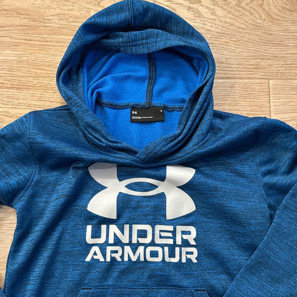 Under armour Blue boys hoodie size 6 - Picture 2 of 3